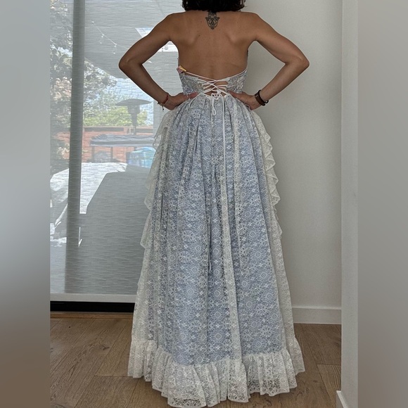 Magnificent, vintage, eco-friendly gown/ dress - Picture 3 of 12